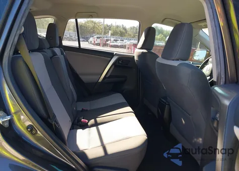 2014 Toyota Rav4 Le z USA, uszkodzony, nr VIN JTMZFREV5EJ017487